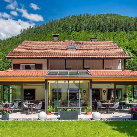 Landgasthaus Kurz & Restaurant Am Feldberg - Schwarzwald 3*