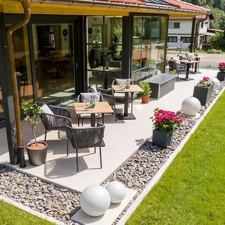 Hotel Landgasthaus Kurz & Restaurant Am Feldberg - Schwarzwald 3*