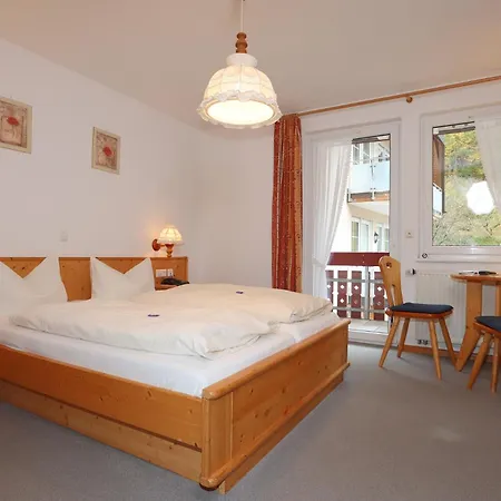 فندق Landgasthaus Kurz & Restaurant Am Feldberg - Schwarzwald