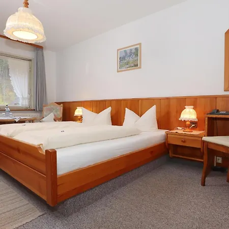 Landgasthaus Kurz & Restaurant Am Feldberg - Schwarzwald 3* Todtnau