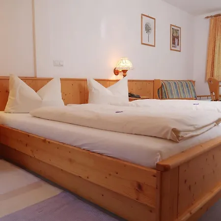 מלון Landgasthaus Kurz & Restaurant Am Feldberg - Schwarzwald 3*
