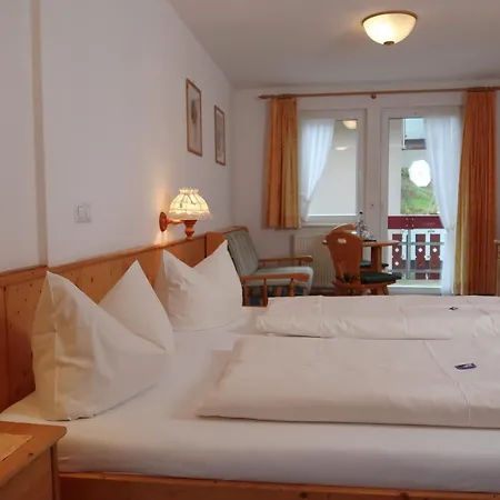 Landgasthaus Kurz & Restaurant Am Feldberg - Schwarzwald 3* Todtnau